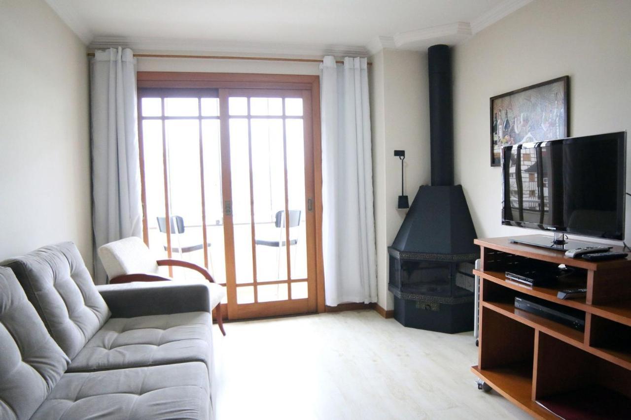 Charmoso apartamento no centro de Gramado Exterior foto