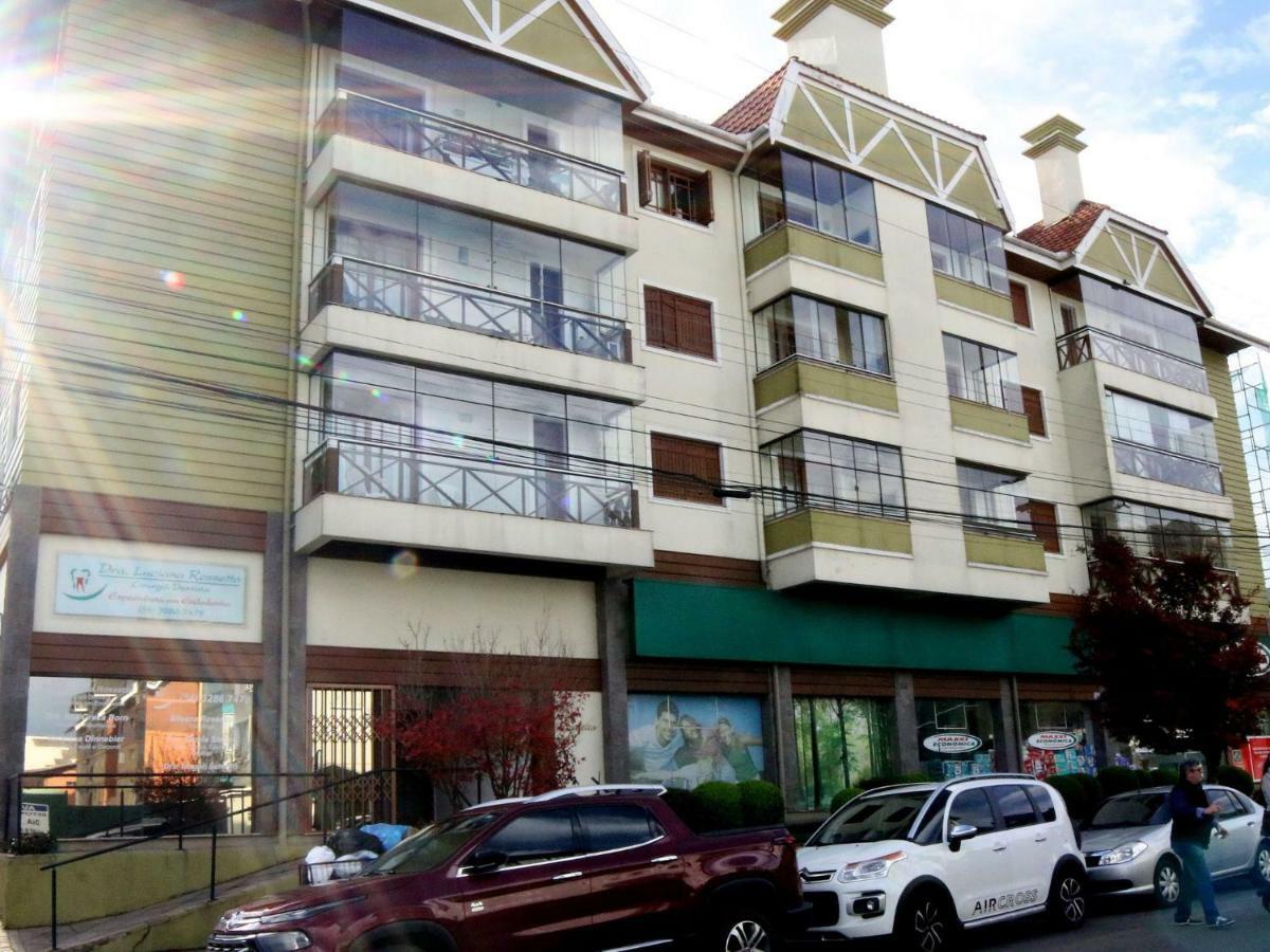 Charmoso apartamento no centro de Gramado Exterior foto
